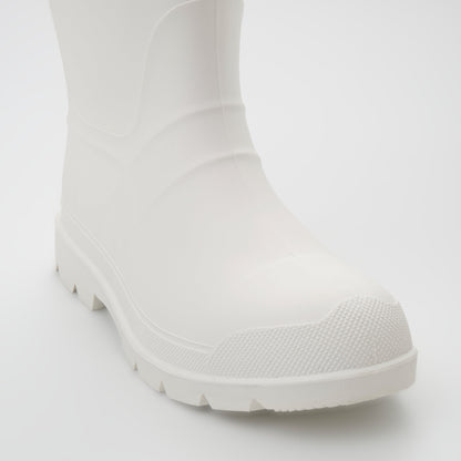 White : Work Horse Pro Men's Work Boots - Close-up Front View